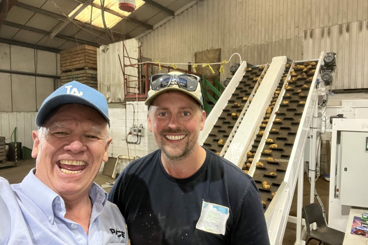 L-R Nick Cesare with Olly Palmer a satisfied PACE customer